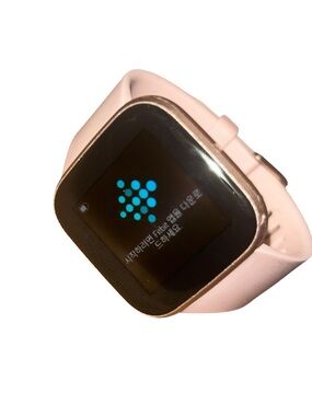 fitbit Versa Pink Silicone Band Smartwatch
